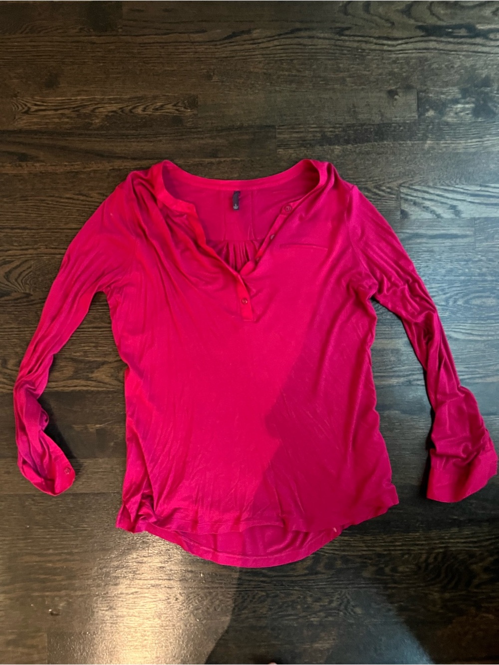 NWOT NYDJ Women’s Red Long-Sleeve Henley Top Cherry Red | Small